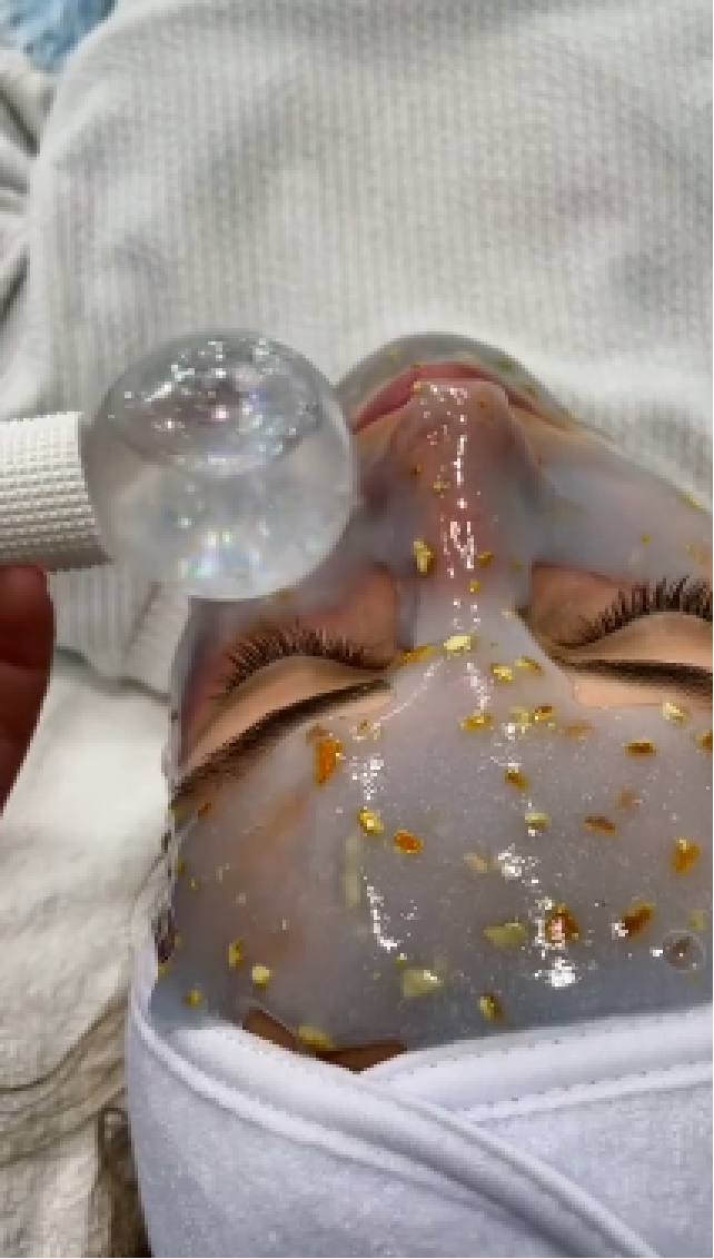 ICE BALL ENERGY FACIAL